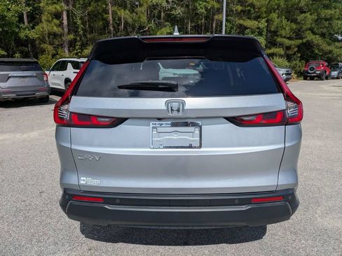 Used 2025 Honda CR-V EX-L image 5