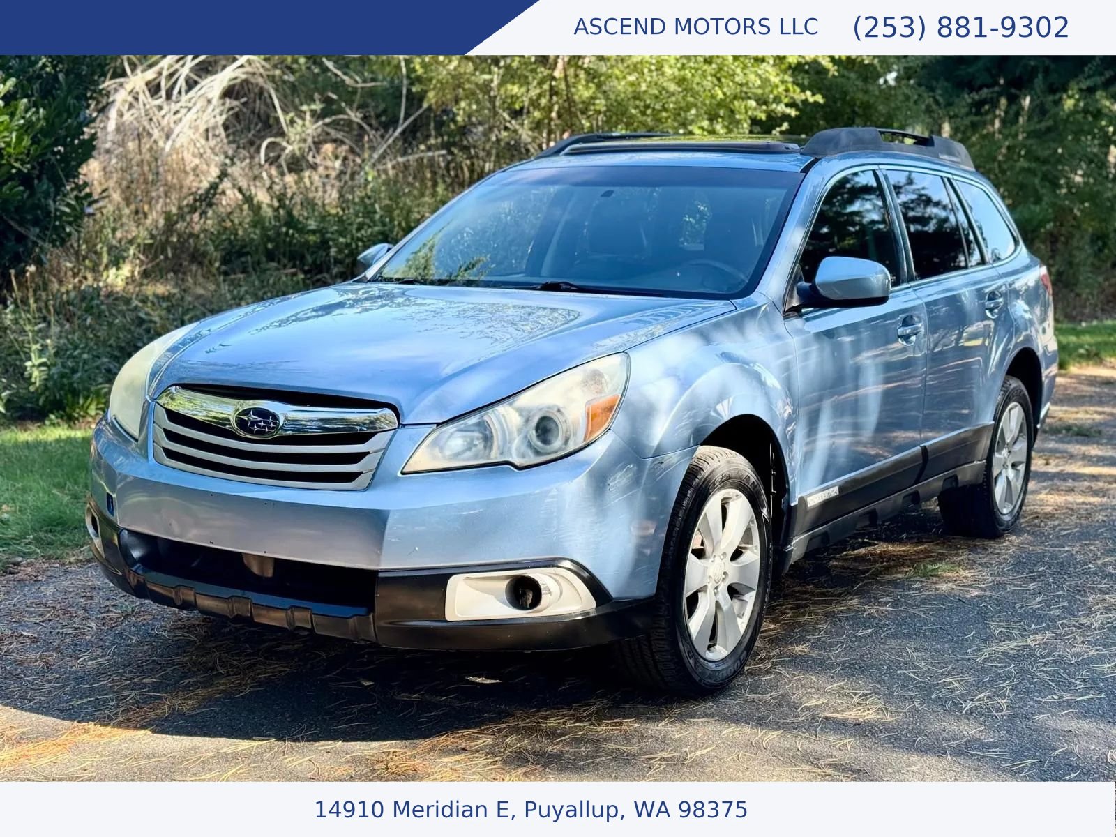 Used 2010 Subaru Outback 2.5i Limited AWD/4WD image 1
