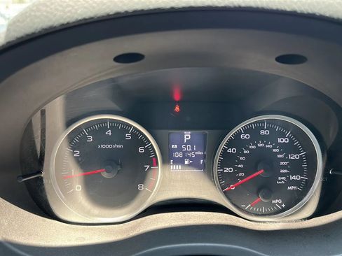 Used 2015 Subaru Crosstrek 2.0i Premium w/ Popular Package #1 AWD/4WD image 10