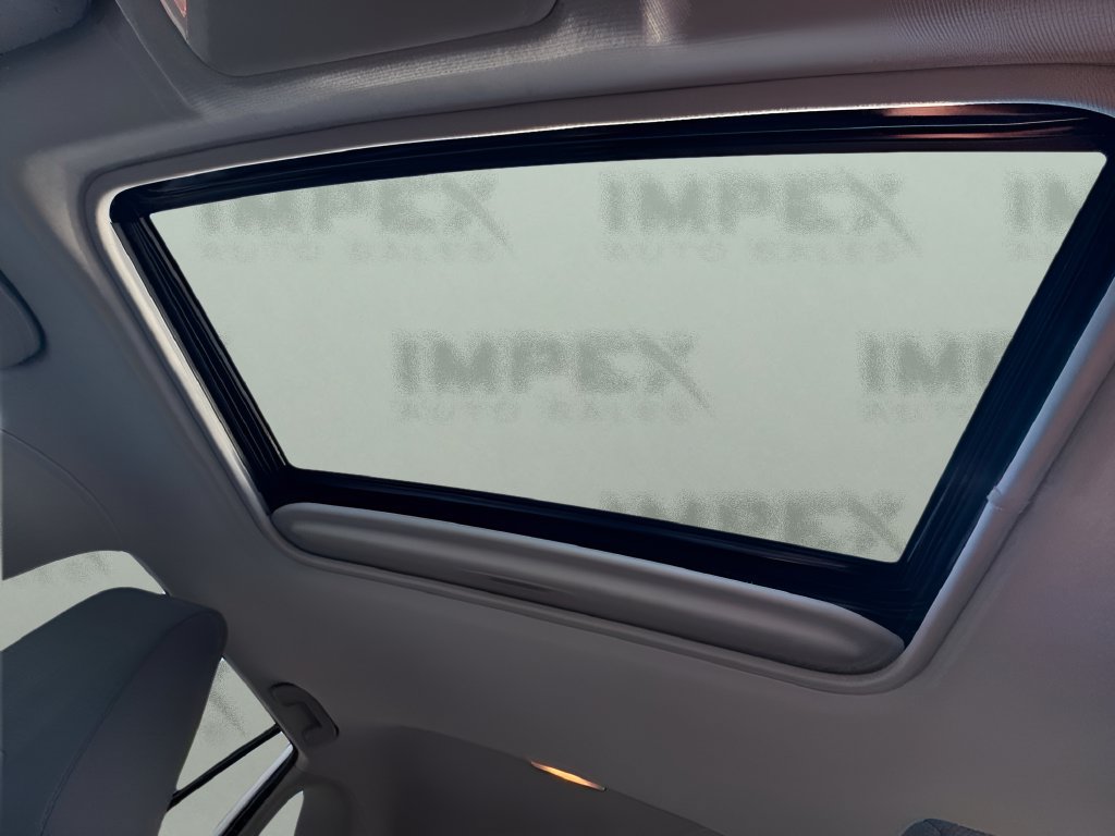 Used 2019 Toyota RAV4 XLE FWD image 9
