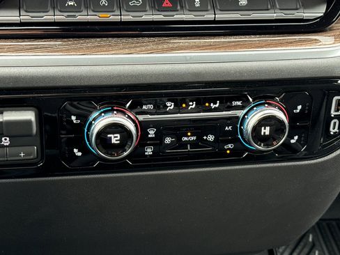 New 2026 GMC Sierra 1500 Elevation image 21