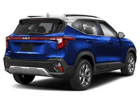 Used 2024 Kia Seltos S AWD/4WD image 2