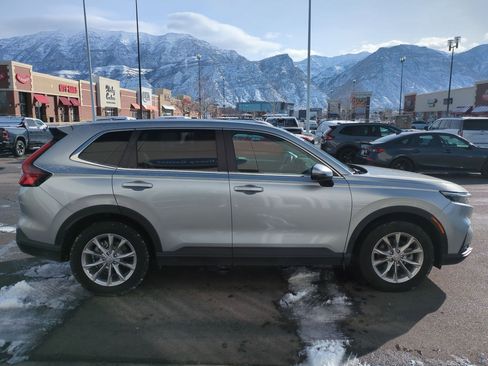 Used 2024 Honda CR-V EX-L image 2