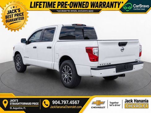 Used 2022 Nissan Titan SV RWD image 3