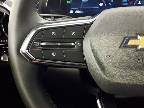 Used 2026 Chevrolet Equinox LT FWD image 21