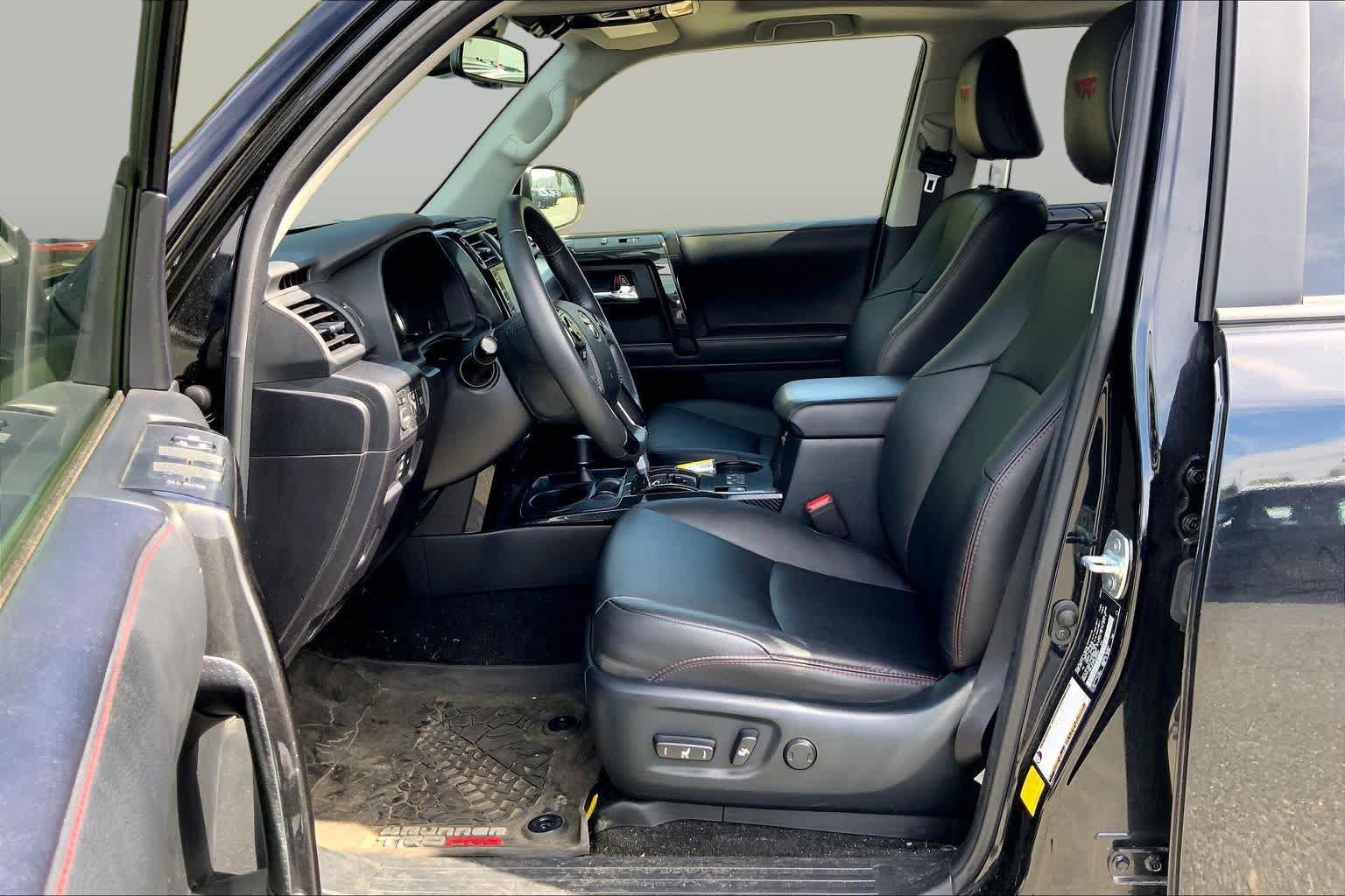 Used 2022 Toyota 4Runner TRD Pro AWD/4WD image 8