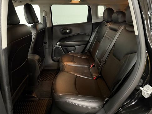 Used 2019 Jeep Compass Altitude image 17