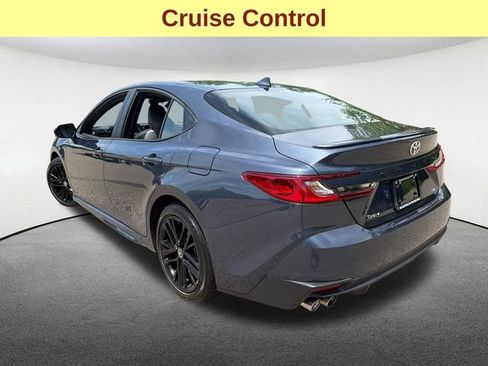 Used 2026 Toyota Camry SE w/ Convenience Package FWD image 10