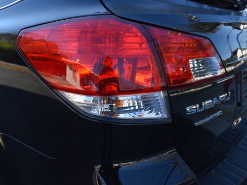 Used 2013 Subaru Outback 2.5i Limited image 36