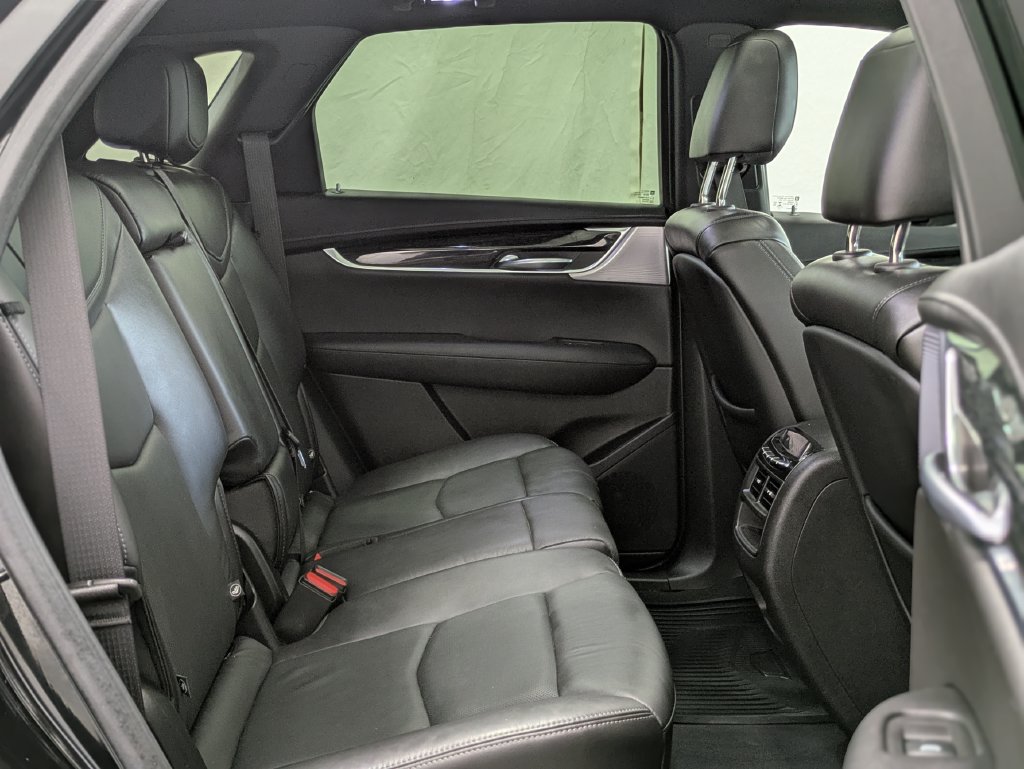 Used 2020 Cadillac XT5 Premium Luxury FWD image 22