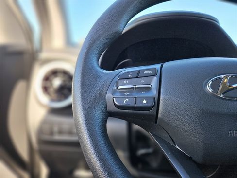 Used 2023 Hyundai Kona SEL image 24