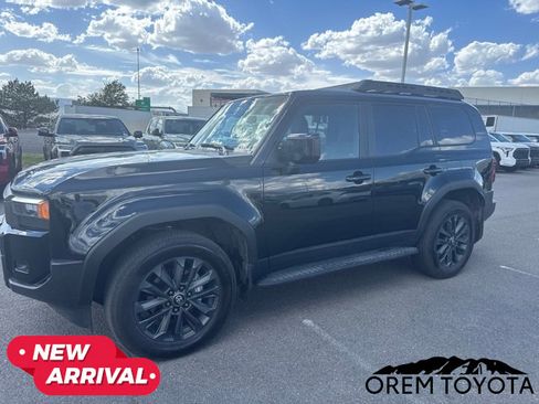 Used 2025 Toyota Land Cruiser w/ Premium Package AWD/4WD image 2