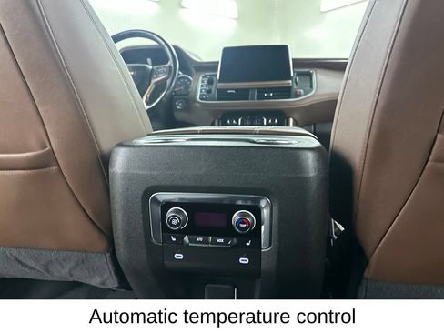 Used 2021 Chevrolet Tahoe High Country w/ Premium Package AWD/4WD image 27