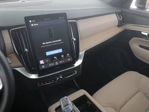 Used 2026 Volvo XC90 B5 Core image 26