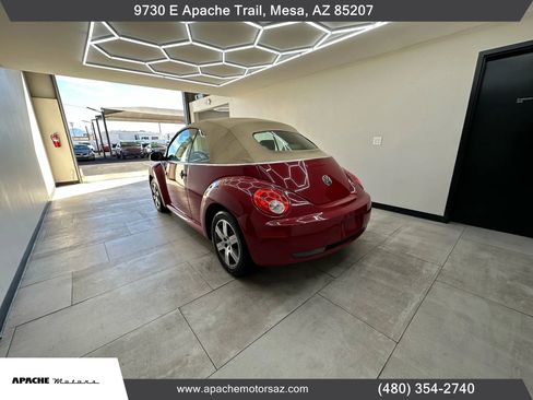 Used 2006 Volkswagen Beetle Convertible w/ Package 1 image 10