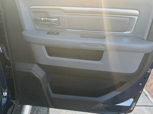 Used 2018 RAM 1500 Big Horn image 27