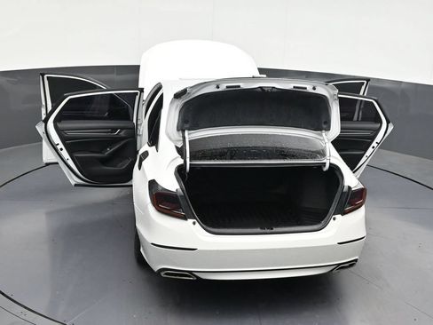 Used 2022 Honda Accord Sport image 34