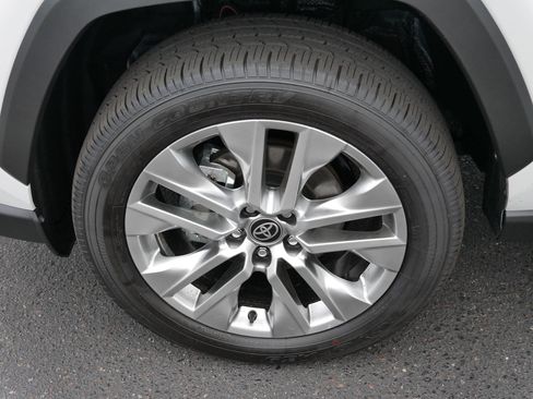 Certified 2025 Toyota RAV4 XLE Premium image 15