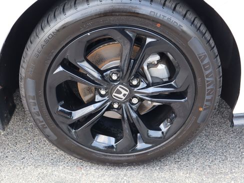 Used 2025 Honda Accord SE image 13