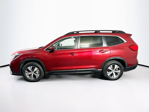 Used 2025 Subaru Ascent Premium image 4