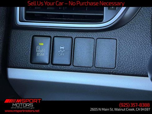 Used 2015 Toyota Camry XSE w/ Moonroof Package FWD image 23
