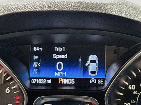 Used 2018 Ford Escape SE FWD image 12