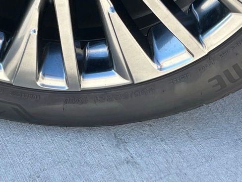 Used 2024 Lexus RX 450h AWD w/ Convenience Package image 9