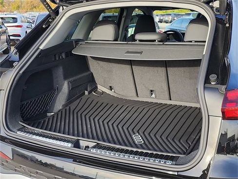 New 2025 Audi Q5 Premium Plus image 28