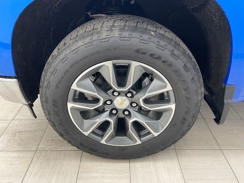 New 2026 Chevrolet Silverado 1500 LT image 7