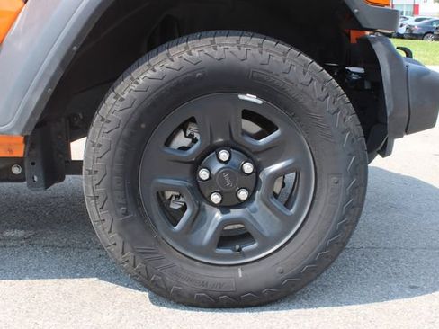 Used 2025 Jeep Wrangler Unlimited Sport AWD/4WD image 34