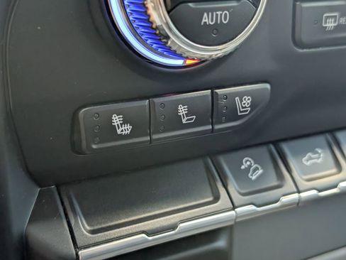 Used 2021 GMC Sierra 1500 AT4 AWD/4WD image 23
