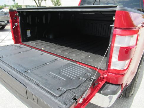 Used 2023 Ford F150 Lariat w/ Trailer Tow Package RWD image 38