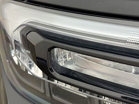 Used 2024 Ford Maverick Lariat w/ Black Appearance Package image 37