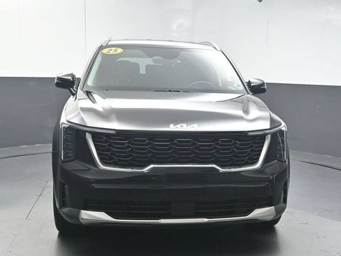 Used 2025 Kia Sorento S FWD image 3