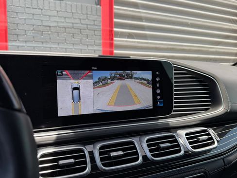 Used 2021 Mercedes-Benz Maybach GLS 600 4MATIC image 55