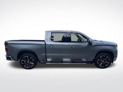 Used 2024 Chevrolet Silverado 1500 LTZ w/ LTZ Convenience Package II AWD/4WD image 8