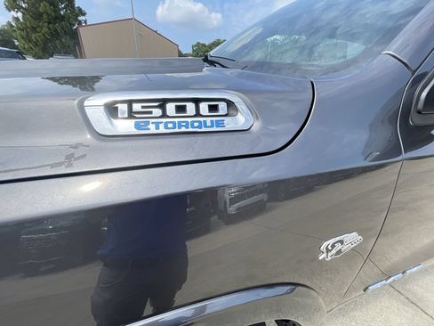 Used 2026 RAM 1500 Laramie AWD/4WD image 33