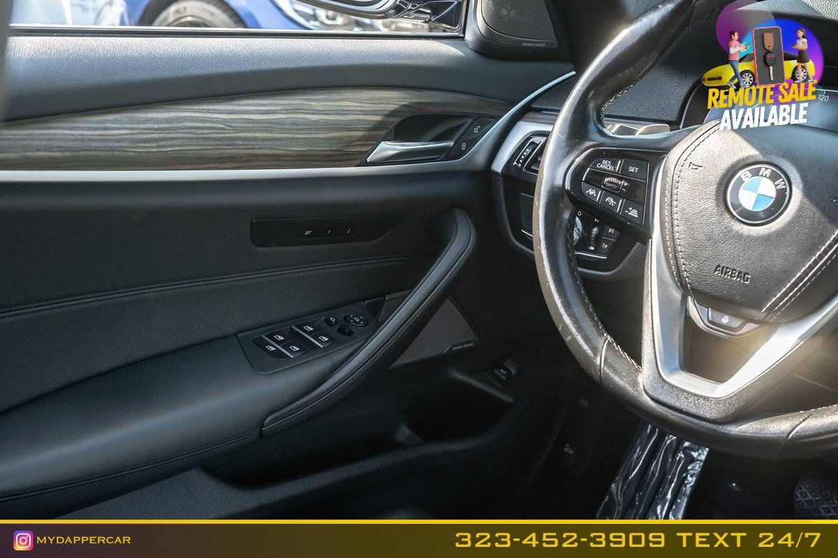Used 2020 BMW 530i xDrive AWD/4WD image 21