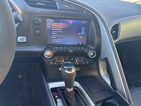 Used 2016 Chevrolet Corvette Z06 w/ 3LZ Preferred Equipment Group image 26