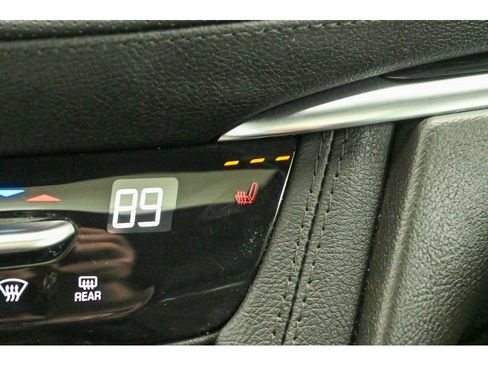 Certified 2024 Cadillac XT5 Premium Luxury image 31