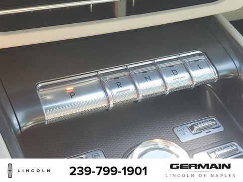 New 2026 Lincoln Nautilus Premier w/ Jet Appearance Package image 25