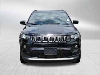 Used 2025 Jeep Compass Limited w/ Mopar Graphics Package AWD/4WD video 2