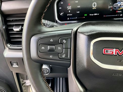Used 2026 GMC Sierra 2500 AT4 w/ AT4 Premium Plus Package AWD/4WD image 21