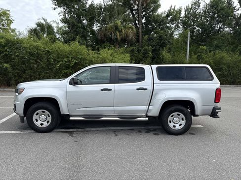 Used 2019 Chevrolet Colorado W/T w/ WT Convenience Package RWD image 6