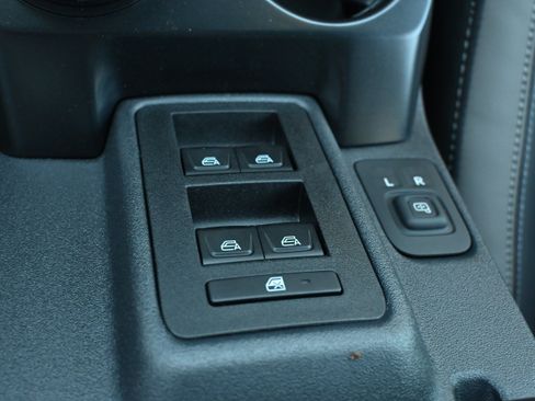 New 2026 Ford Bronco Outer Banks AWD/4WD image 30