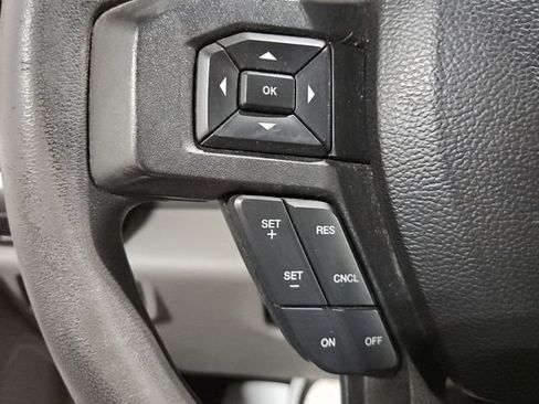 Used 2017 Ford F350 XLT w/ XLT Premium Package AWD/4WD image 15