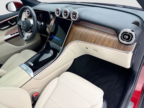 Certified 2026 Mercedes-Benz GLC 300 4MATIC image 16