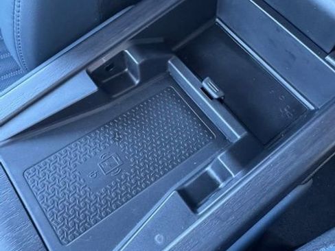 Used 2023 Nissan Ariya PLATINUM+ e-4ORCE image 20