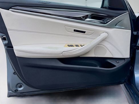 Used 2017 BMW 540i 540i image 22