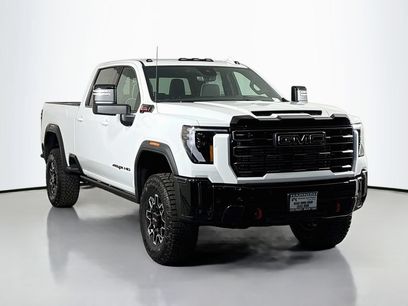 New 2026 GMC Sierra 2500 AT4X w/ LPO, Black Badging Package